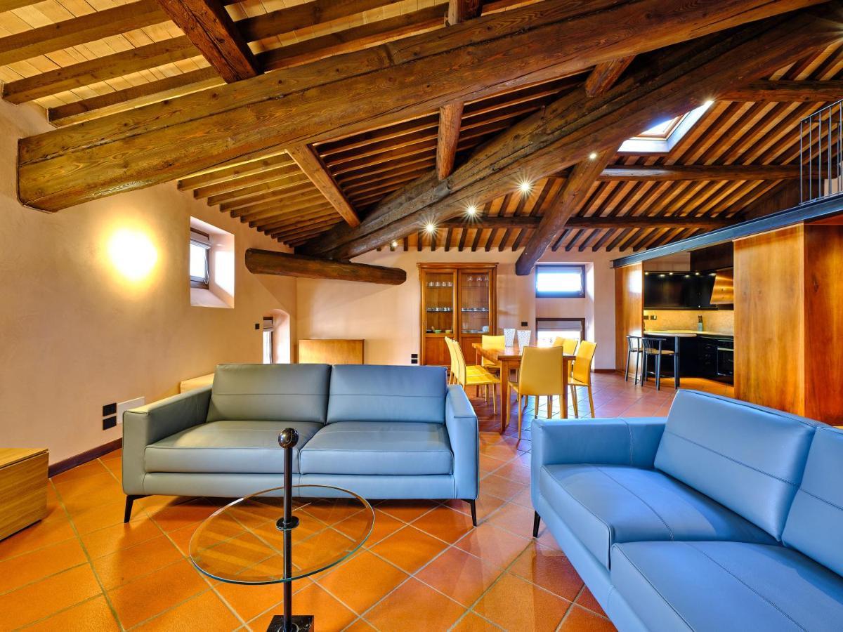 Apartmentsarena - Residenza Degli Scaligeri - Piazza Erbe 베로나 외부 사진